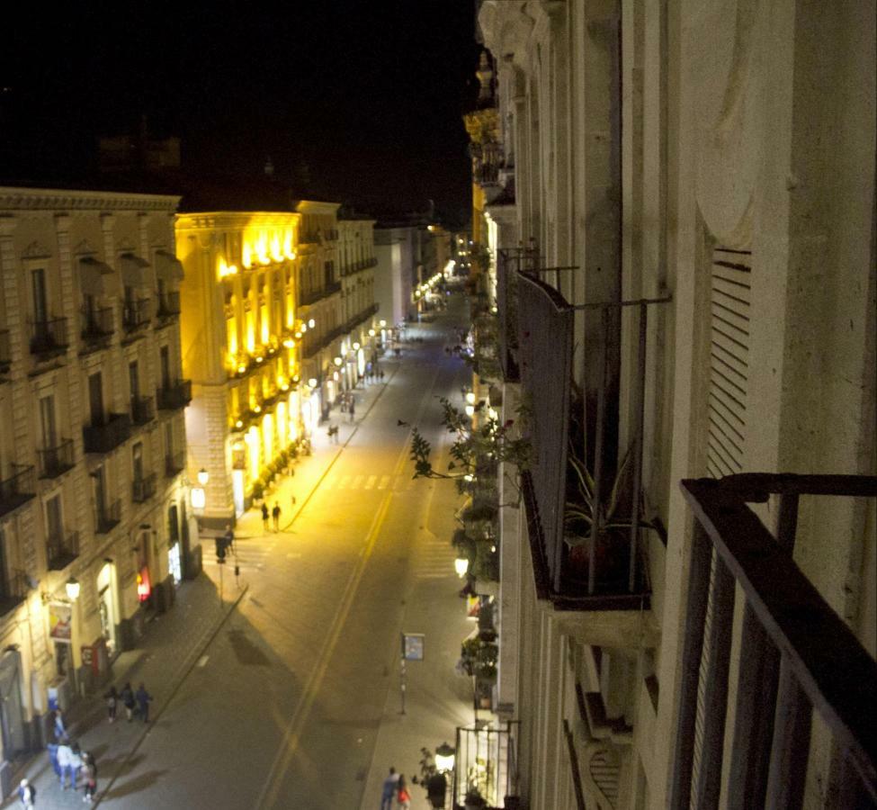 Pokój Dwuosobowy z balkonem i łazienką