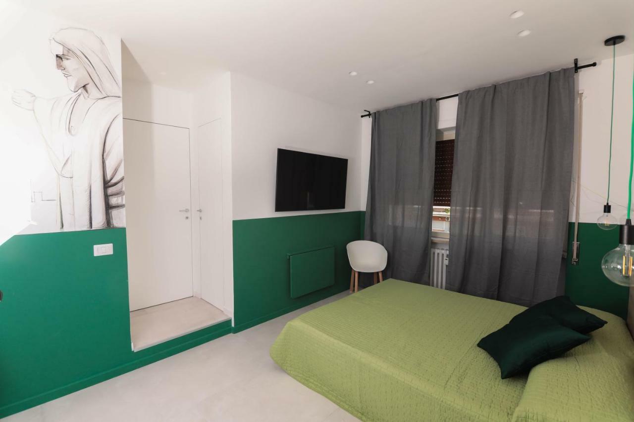 Double Room with Private Bathroom,893513278:JPEG