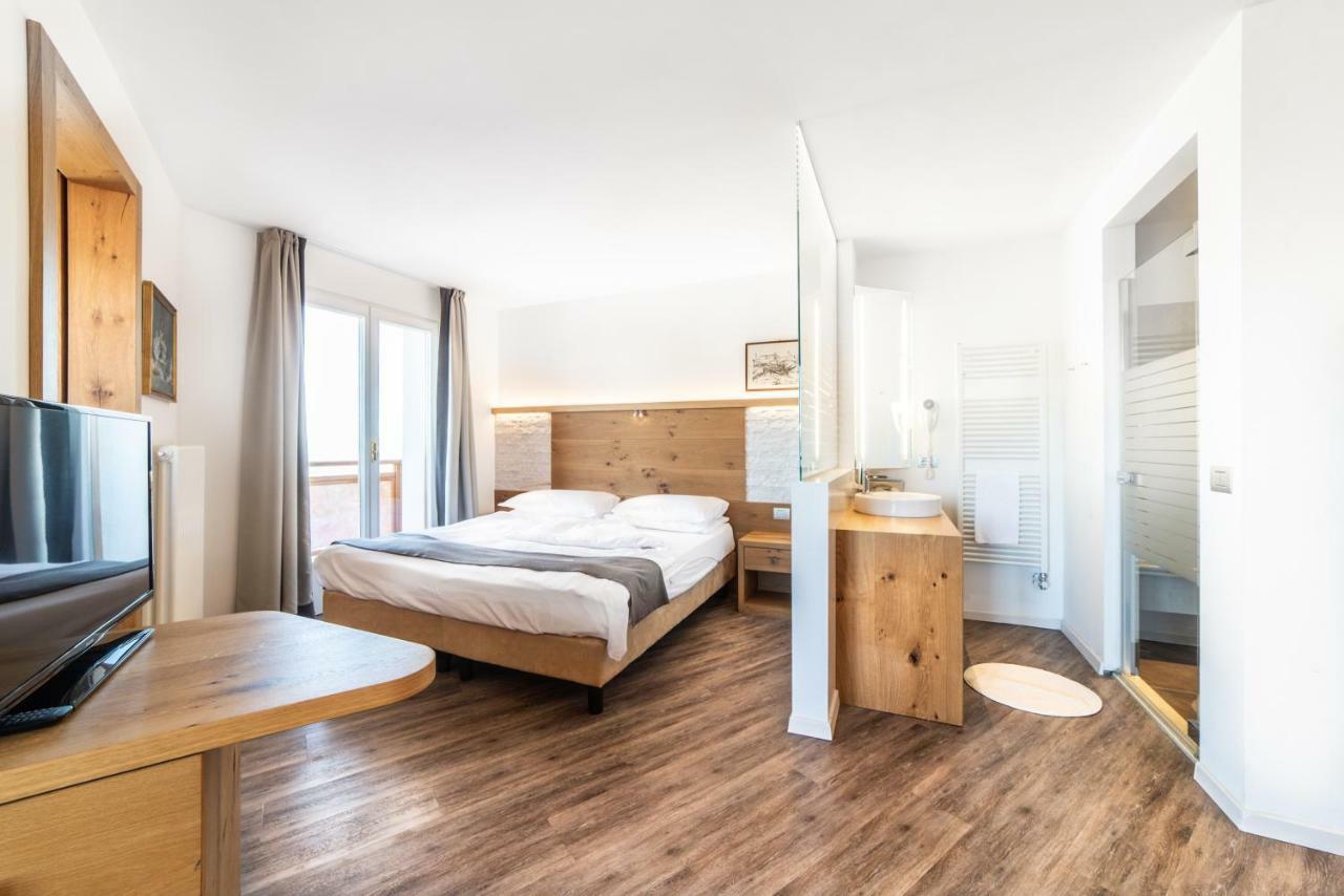 Junior Suite,902983339:JPEG
