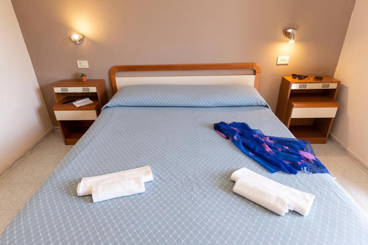 Triple Room,1230716981:JPEG