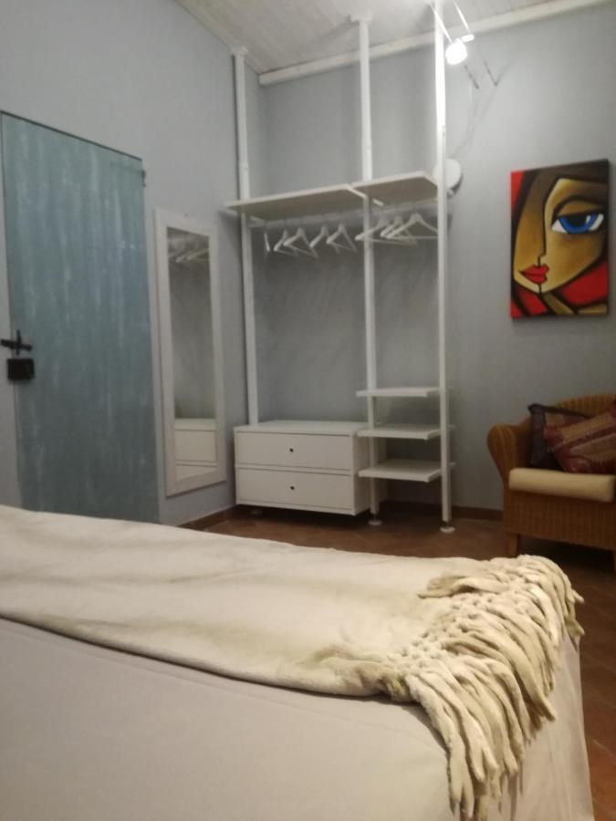 Double or Twin Room Private External Bathroom