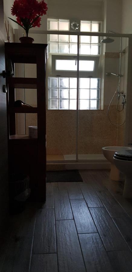 Triple Room Private External Bathroom,926590066:JPEG
