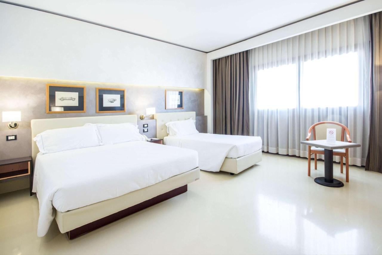 Comfort Plus Family Room,1279867747:JPEG