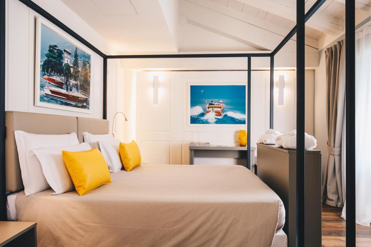 Lake Junior Suite