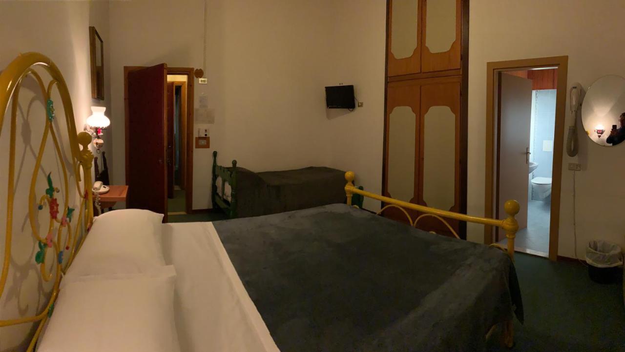 Triple Room,934266871:JPEG