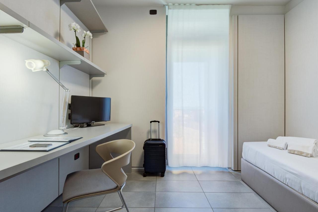 Economy Single Room