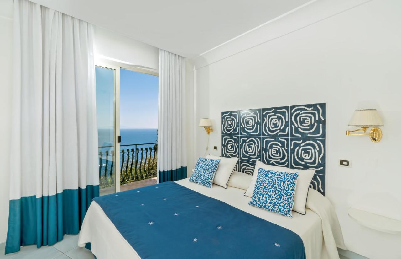 Two-Bedroom Apartment Private Pool
