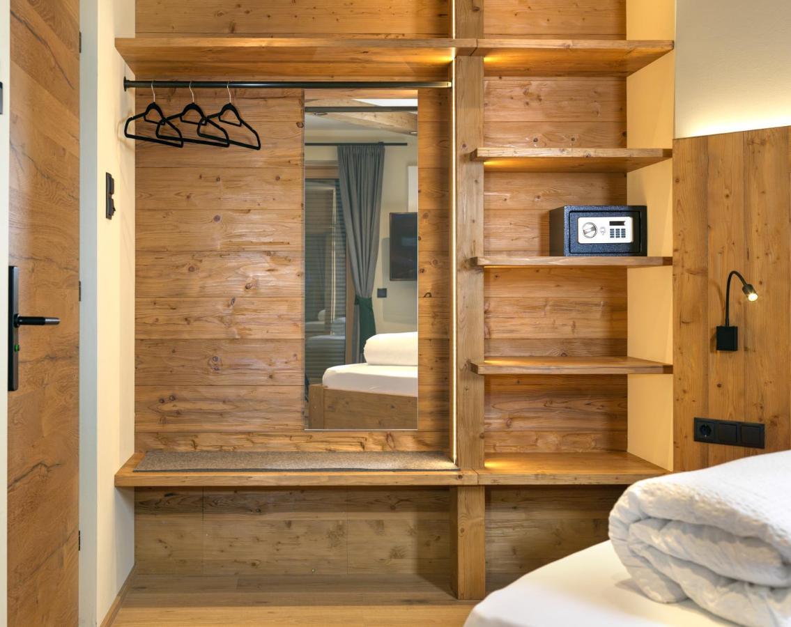 Double Room Balcony,943669147:JPEG