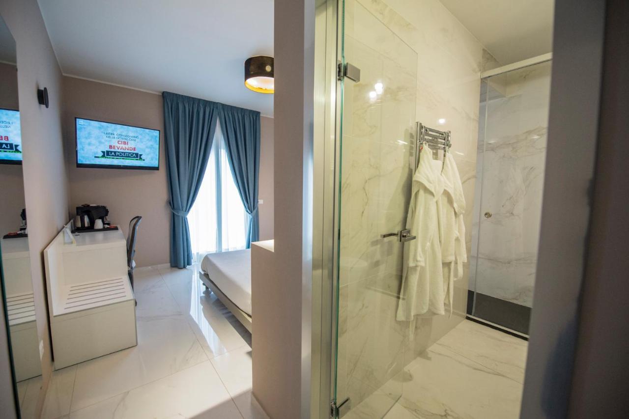 Queen Room Balcony
