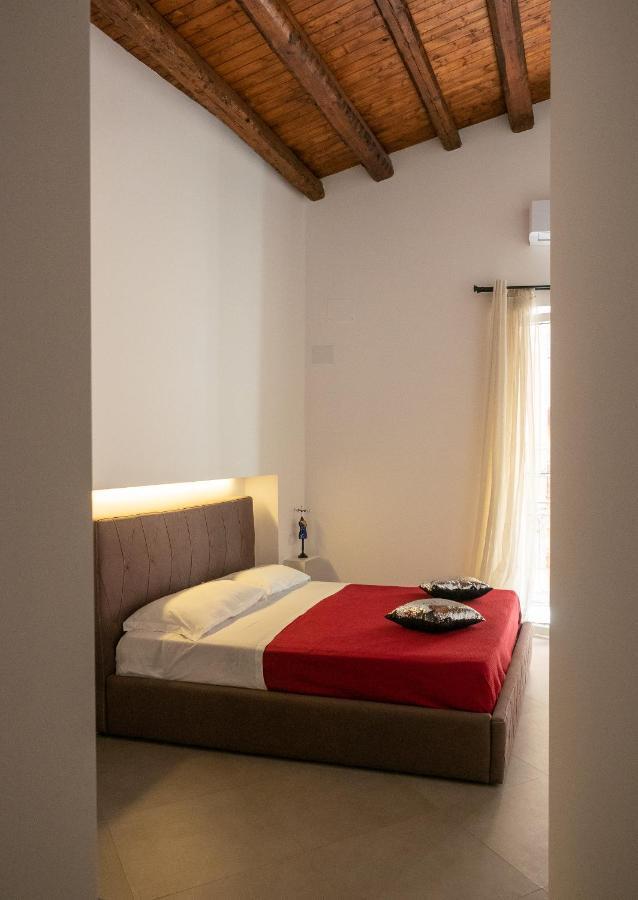Pokój Dwuosobowy typu Deluxe z balkonem