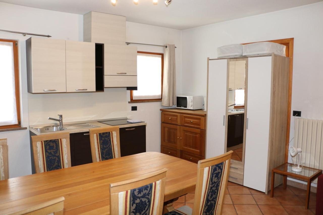 One-Bedroom Apartment,962050879:JPEG