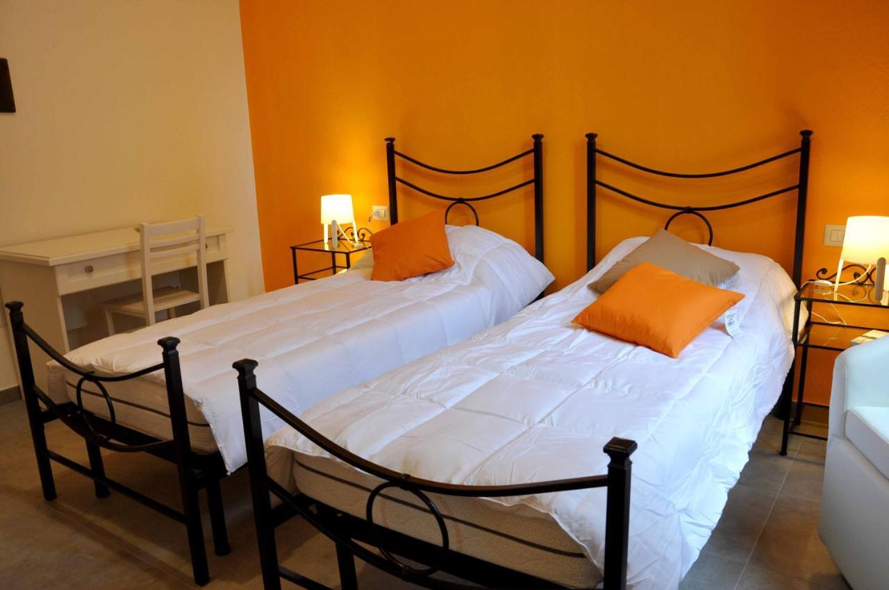 Zweibettzimmer mit eigenem Bad