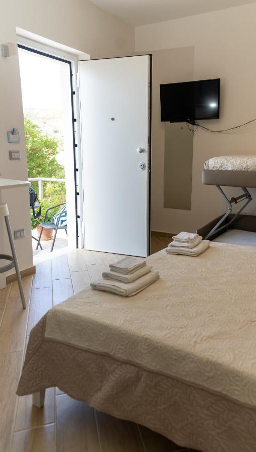 Double Room,965594857:JPEG