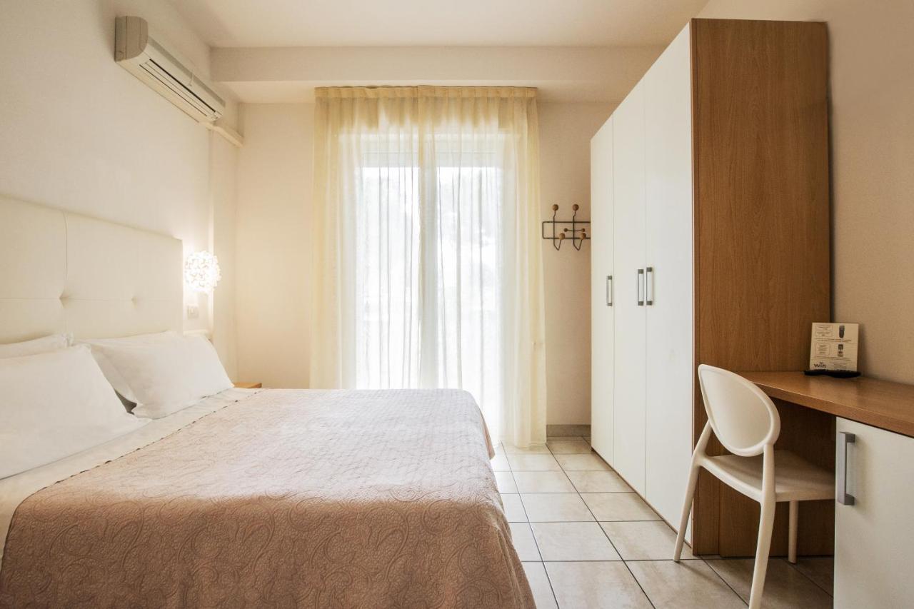 Double Room,974267569:JPEG