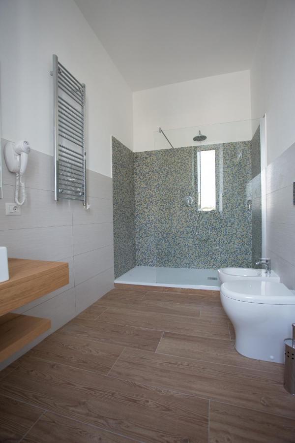 Habitación Doble Deluxe con balcón y vistas al mar