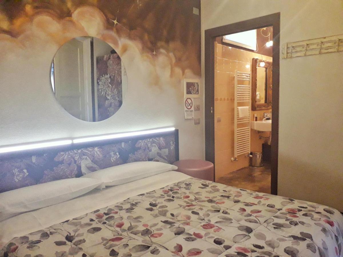 Double Room,980880205:JPEG