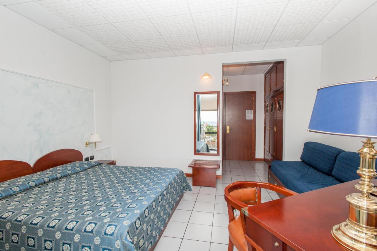 Superior Double or Twin Room Balcony,1299770461:JPEG