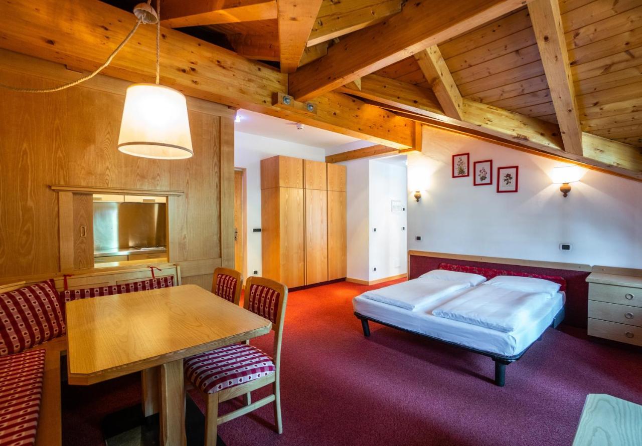 Apartament z 1 sypialnią – poddasze (4 osoby dorosłe)