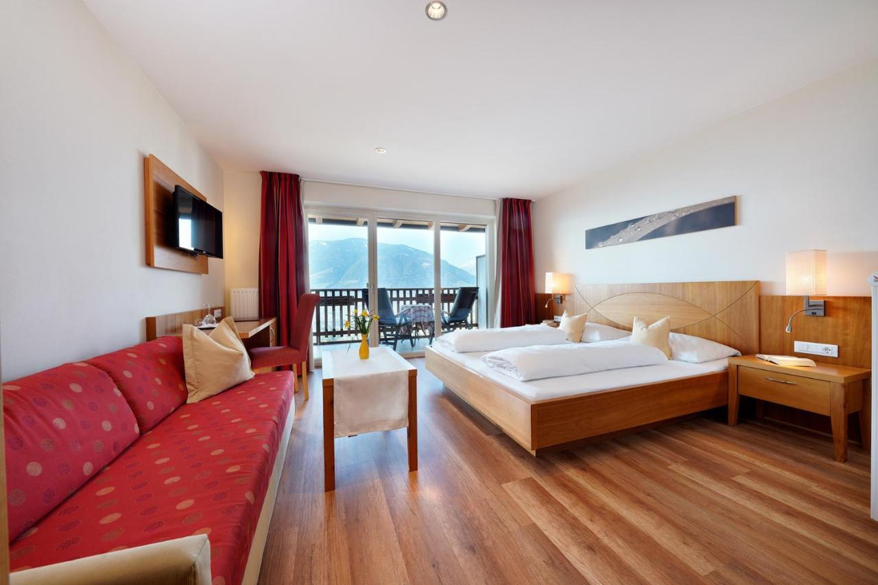 Doppelzimmer mit Balkon