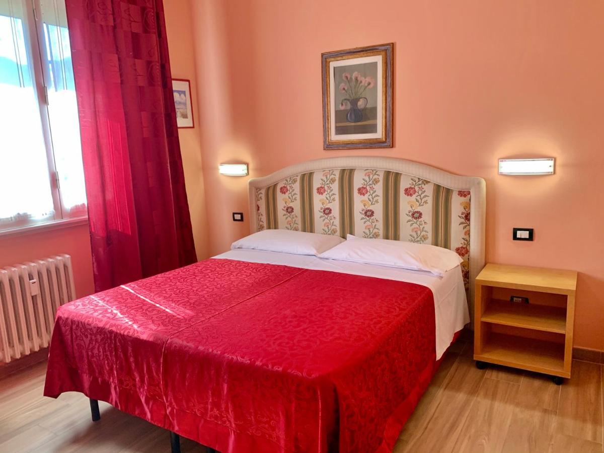 Double Room,991560379:JPEG