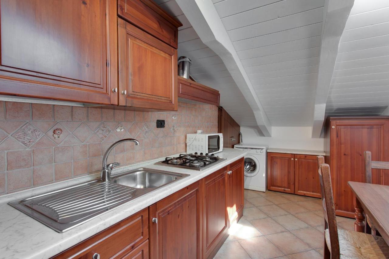 Studio with Balcony,991516759:JPEG