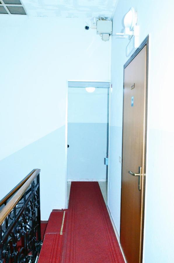 Camera Singola con Bagno in Comune