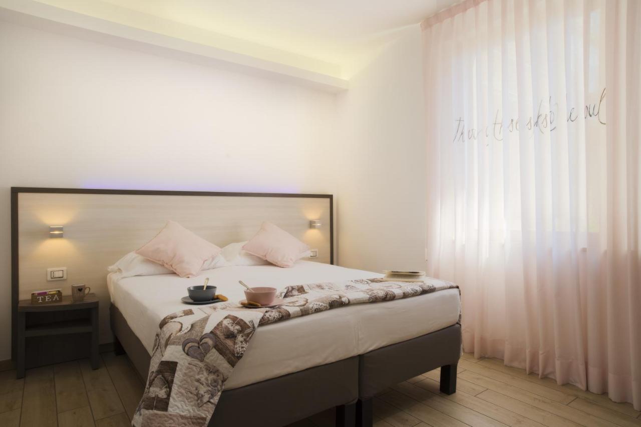 Double or Twin Room,404956605:JPEG