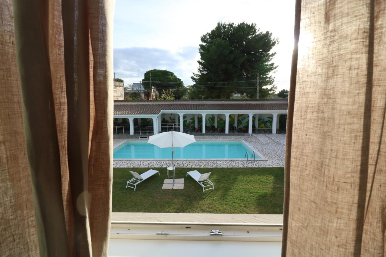 Double or Twin Room Pool View,1124860833:JPEG
