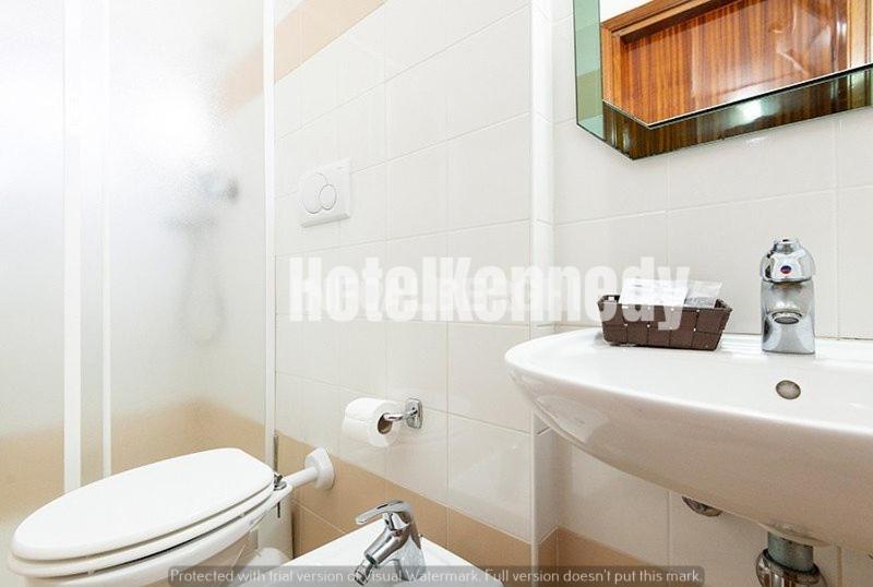 Small Double Room,997965579:JPEG