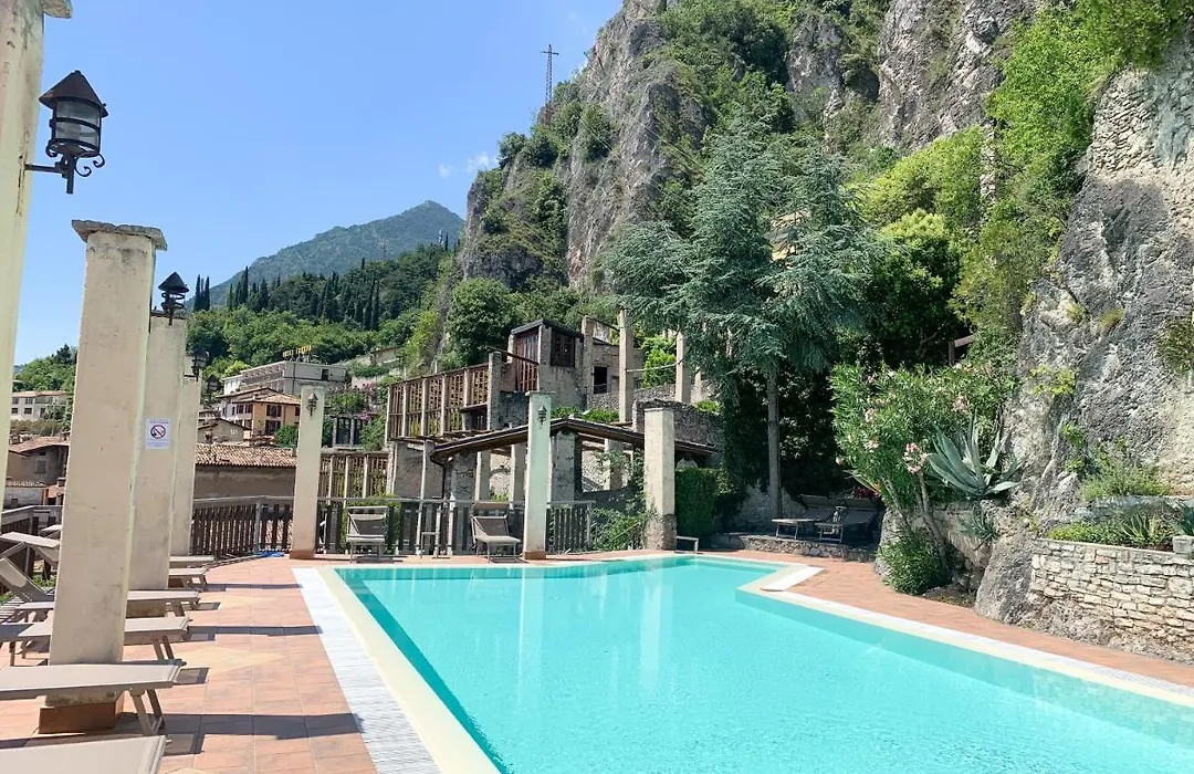 Hotel Castell - Montagnoli Group-1