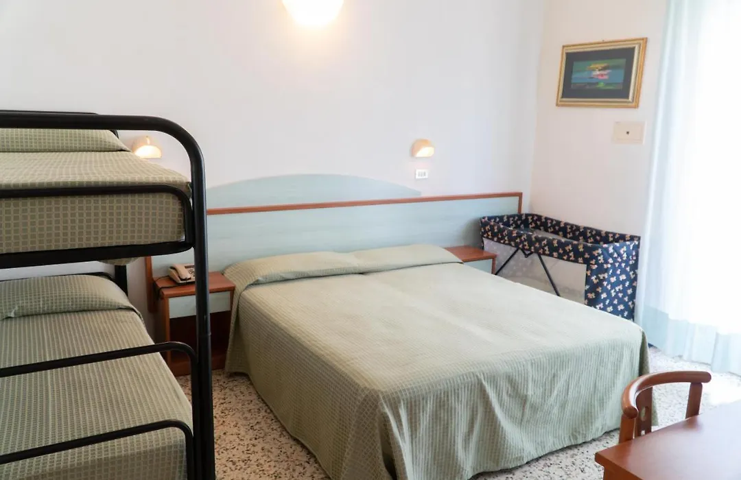 Hotel Cinzia-1