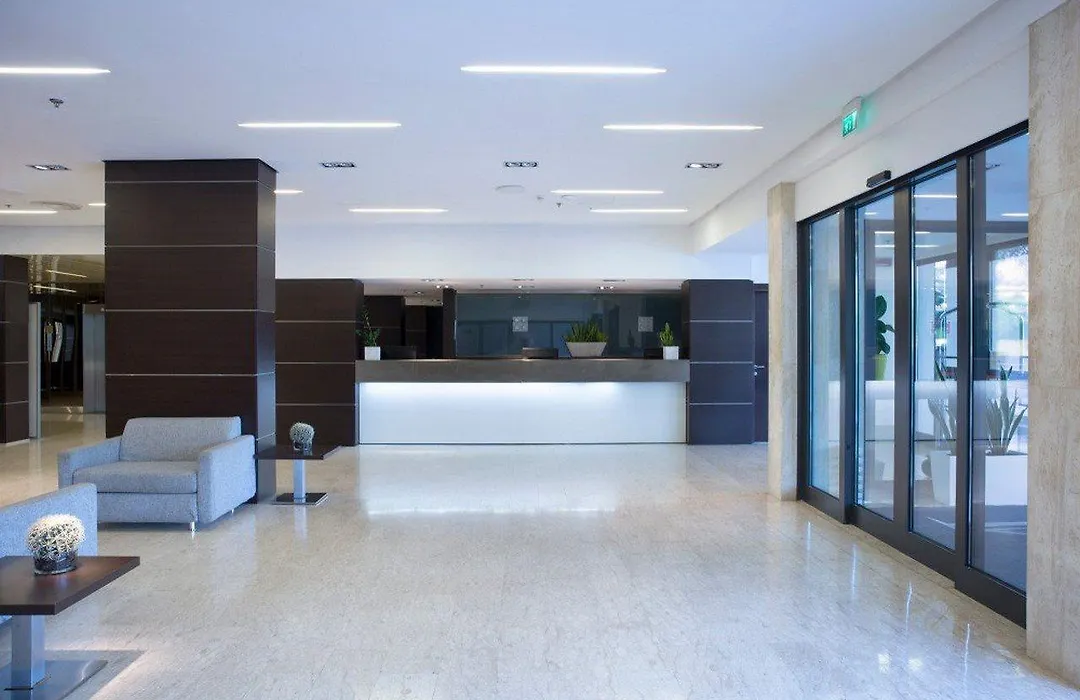 Wyndham Rome Midas-1