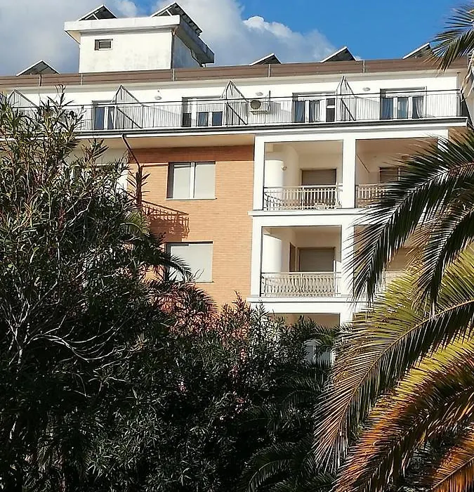 B&B Attico Mare-1