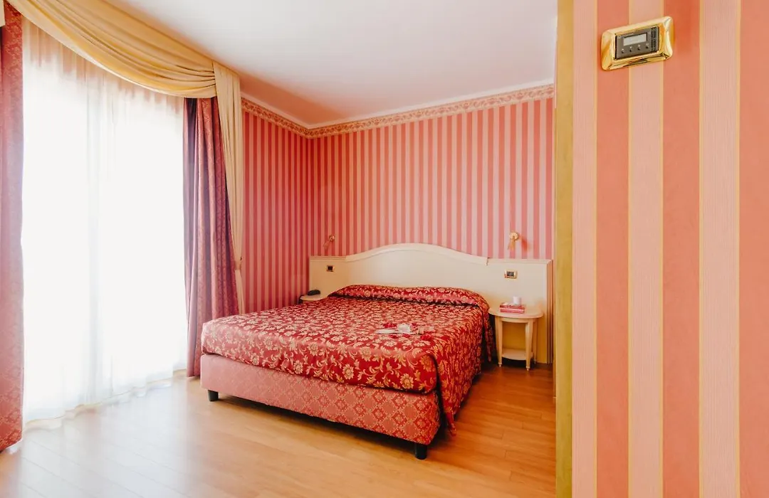 Hotel Liberty-1