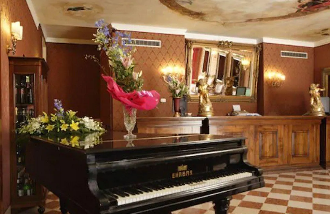 Venice Hotel Villa Dori-1