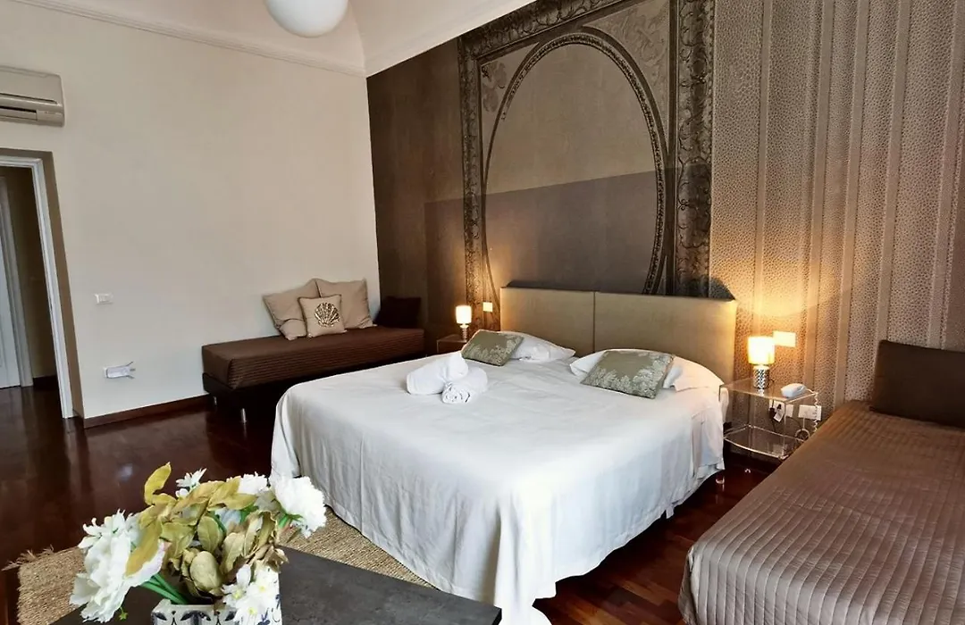 Artistic Charming House-1
