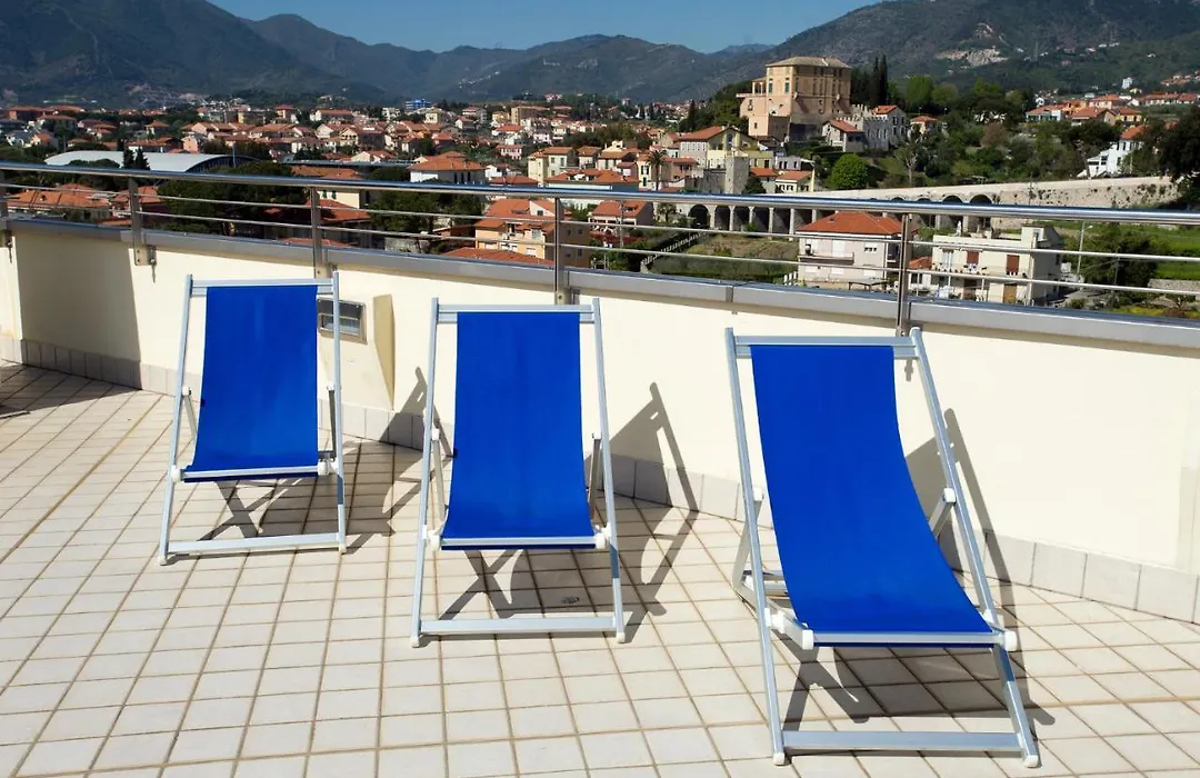Excelsior Hotel E Appartamenti-1