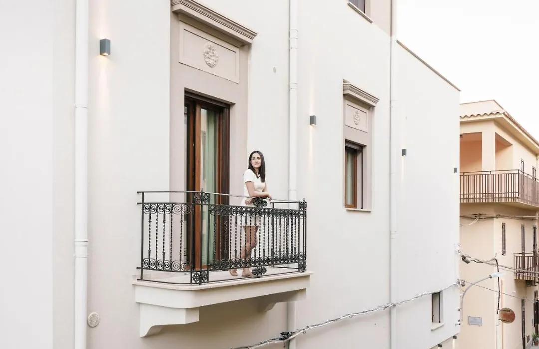 Oasi Del Golfo Suites B&B-1