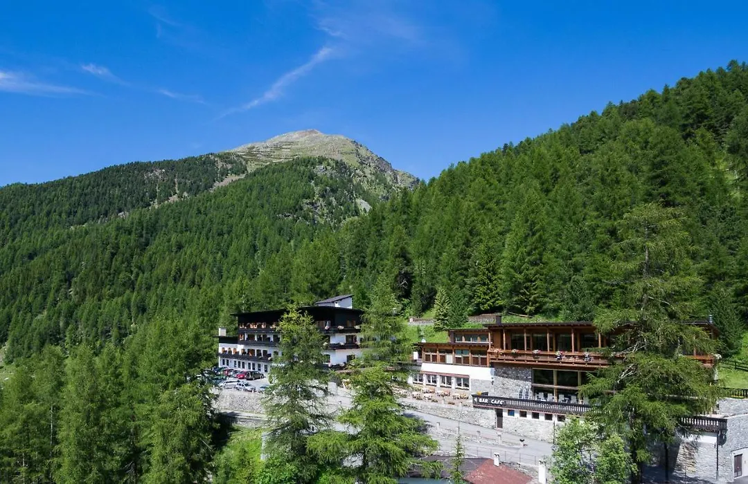 Hotel Zebru-1