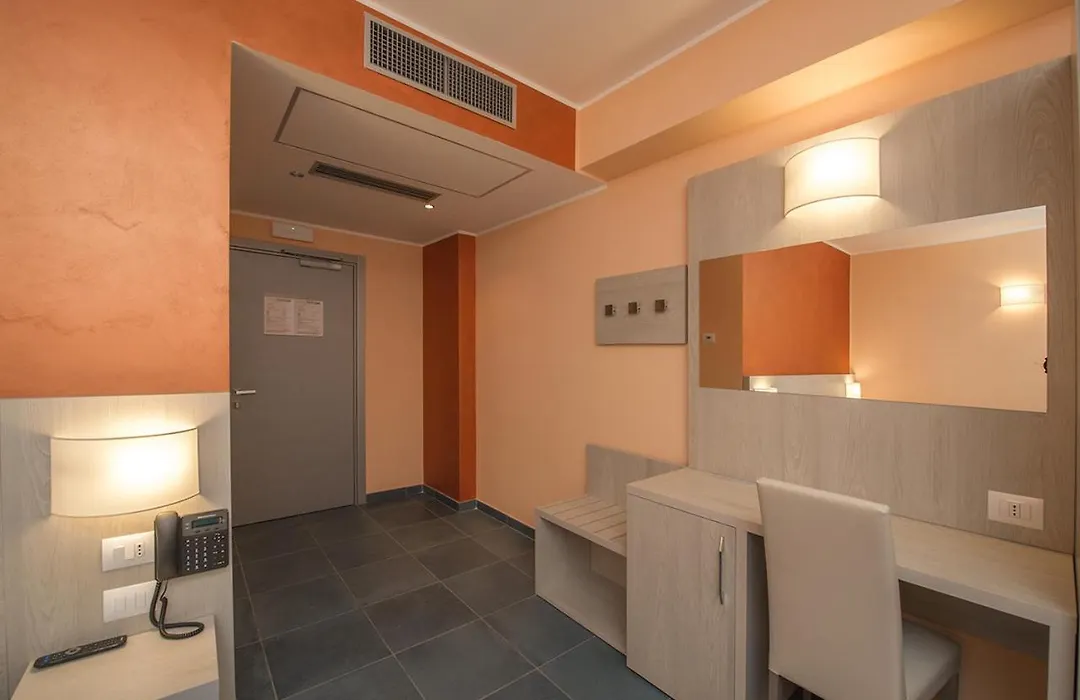 Hotel Testani Colleferro-1