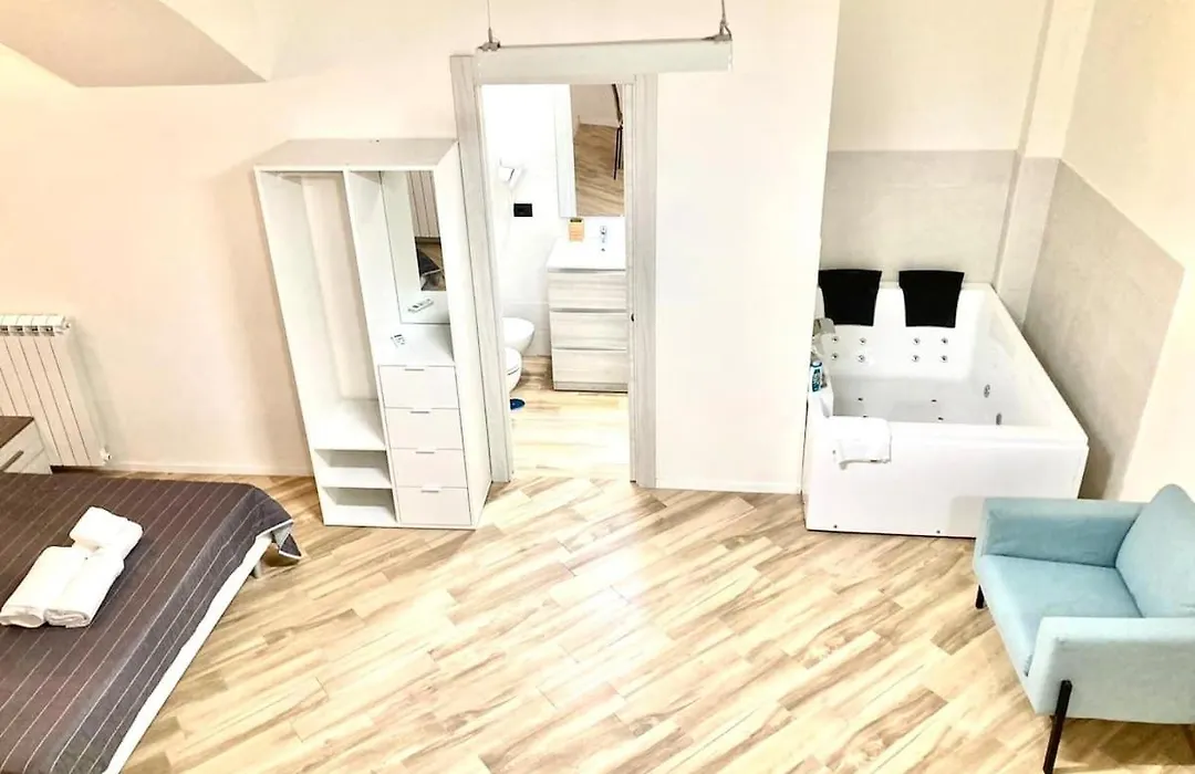 Pigneto Square Home-1
