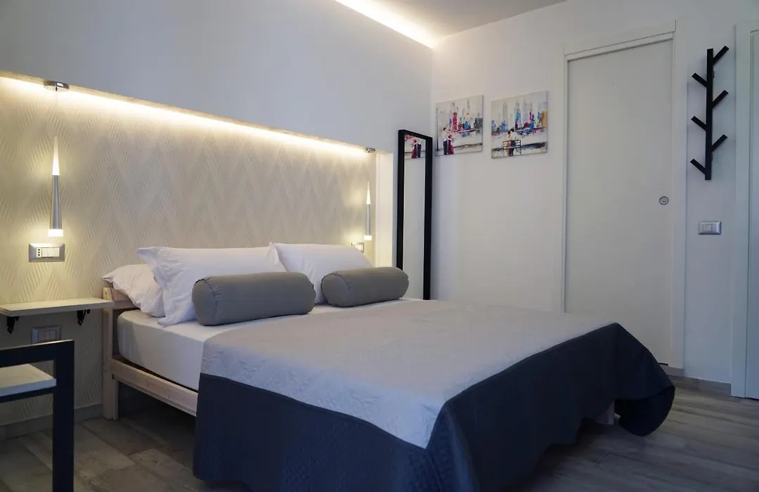 Familiainn Rooms & Apartments-1