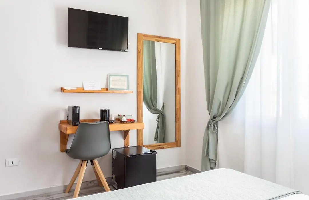 Vittoria Rooms-1