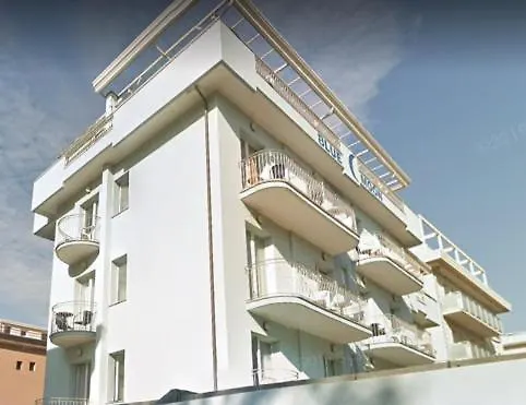 Hotel Blue Moon-1