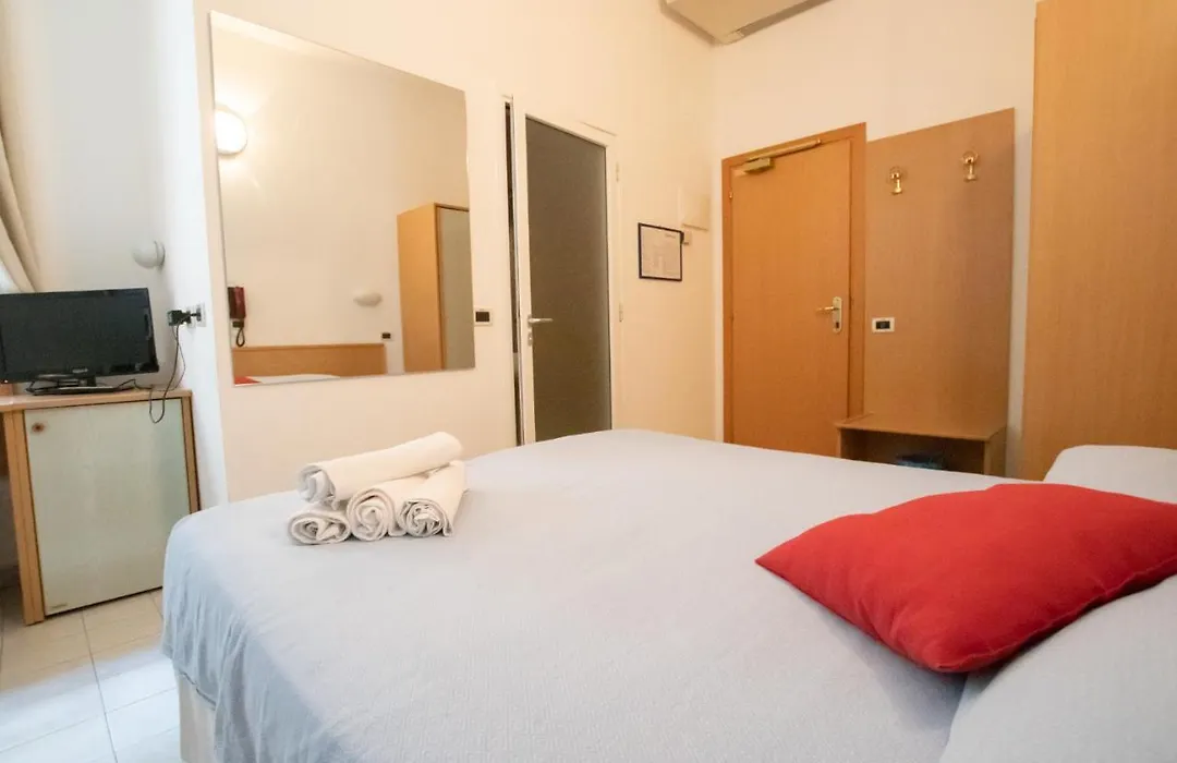 Piccolo Hotel-1