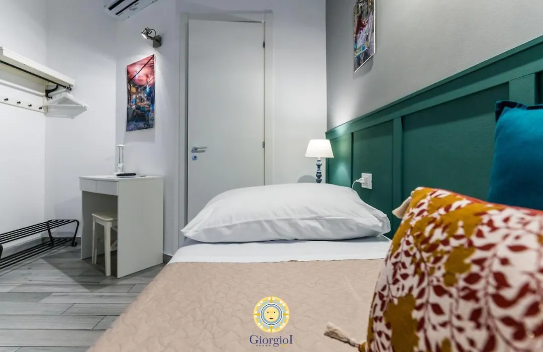 Giorgio I Rooms-1