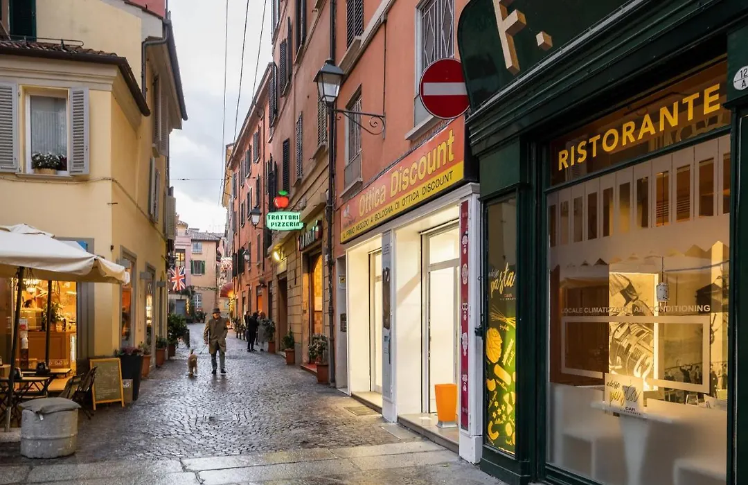 Studio Fusari A Piazza Maggiore By Wonderful Italy-1