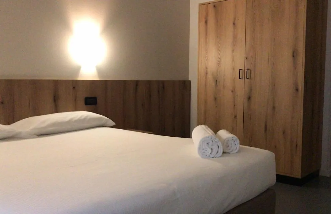 Hotel Doria - Business & Bike-1