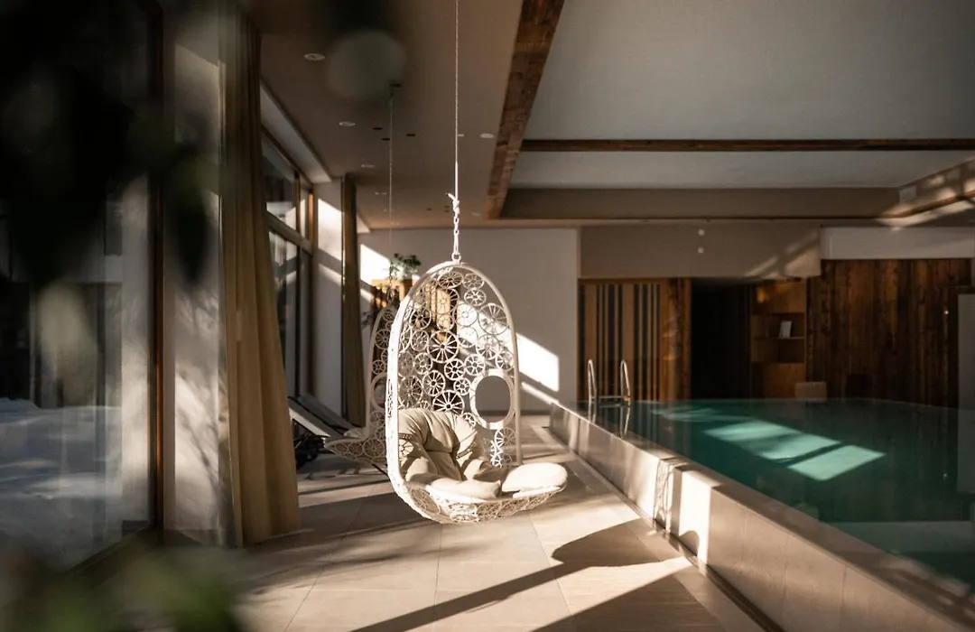 Hotel Cristallo-1