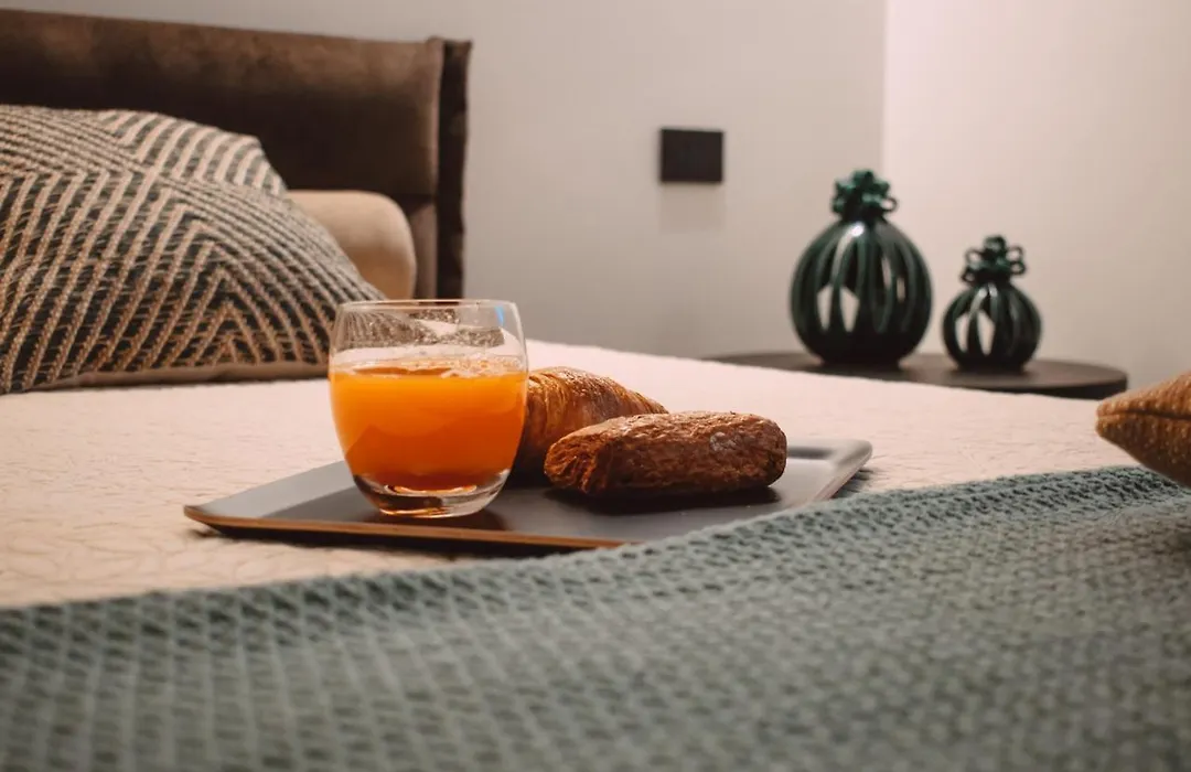 Viale dei Lecci - Luxury rooms-1